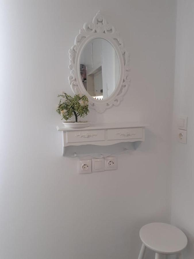Eleni's Traditional House Apartment *