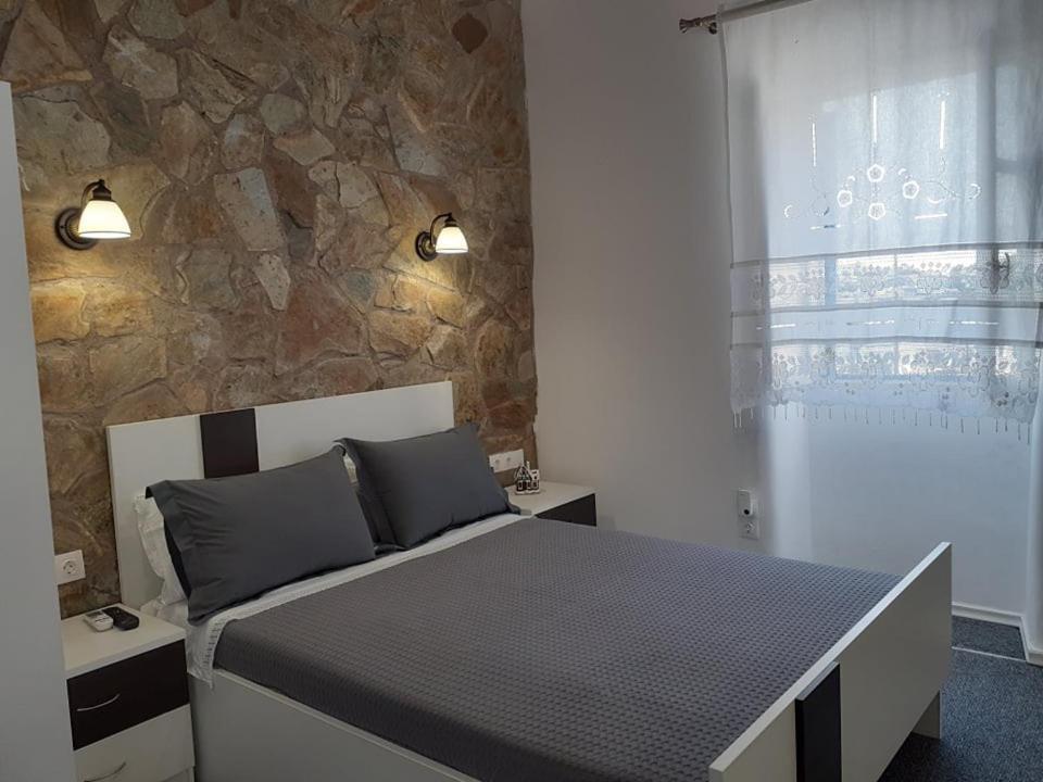 Eleni's Traditional House Triovasalos
