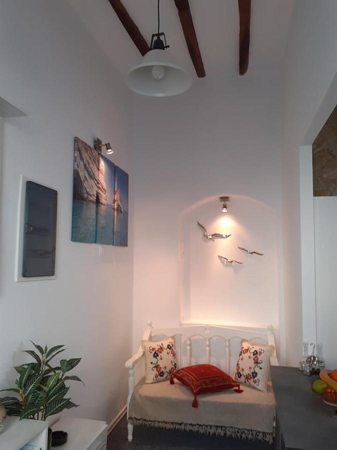 Eleni's Traditional House * Triovasalos